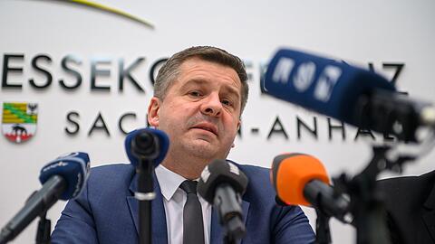 Schulze h&auml;lt nichts von L&auml;nderfusionen in Mitteldeutschland.