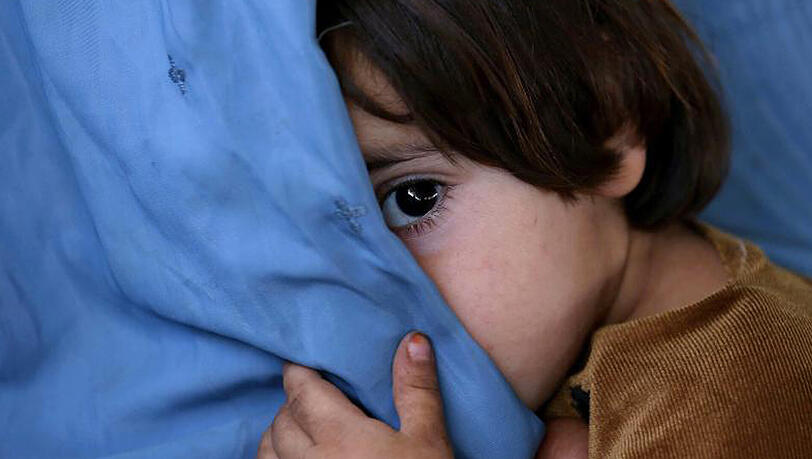 Ein afghanisches Flüchtlingskind im pakistanischen Nowshera. Ein afghanisches Flüchtlingskind im pakistanischen Nowshera.