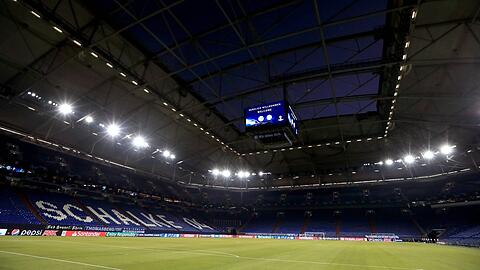 Der FC Bayern muss in der Vorrunde der Champions League in der Veltins-Arena in Gelsenkirchen antreten - der Gegner heißt dort Schachtar Donezk.