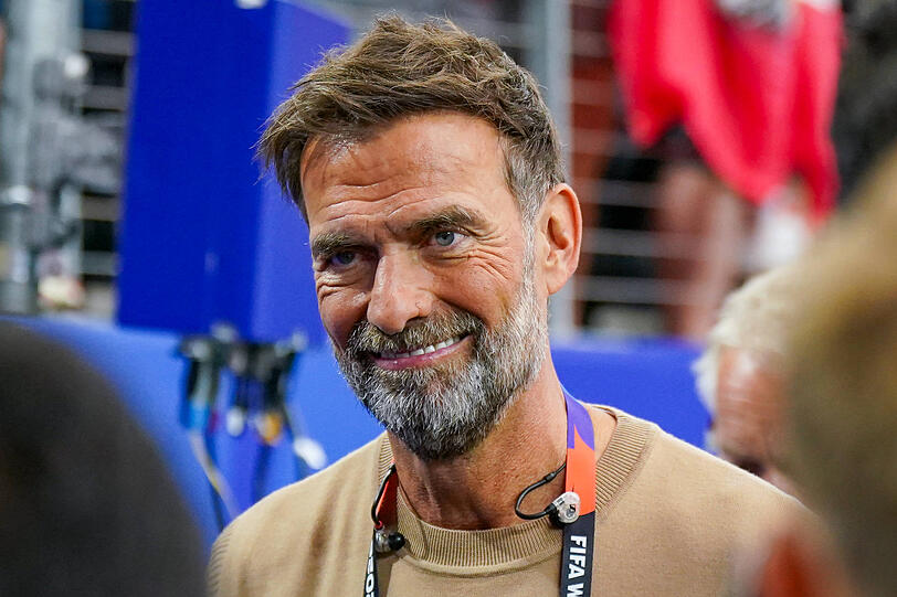 Jürgen Klopp soll nach der zeitnahen Entlassung von Nagelsmann übernehmen. Jürgen Klopp soll nach der zeitnahen Entlassung von Nagelsmann übernehmen.