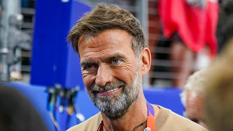 Jürgen Klopp soll nach der zeitnahen Entlassung von Nagelsmann übernehmen. Jürgen Klopp soll nach der zeitnahen Entlassung von Nagelsmann übernehmen.