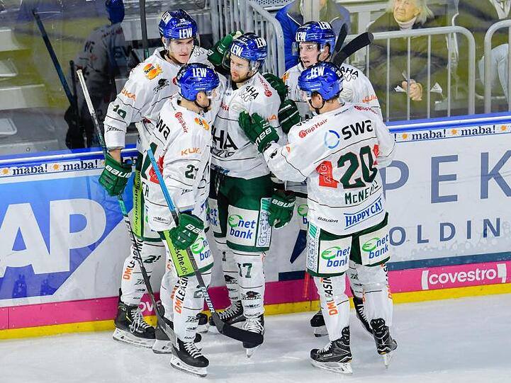Zum Start der Playoffs müssen die Augsburger Panther gegen die Düsseldorfer EG ran.