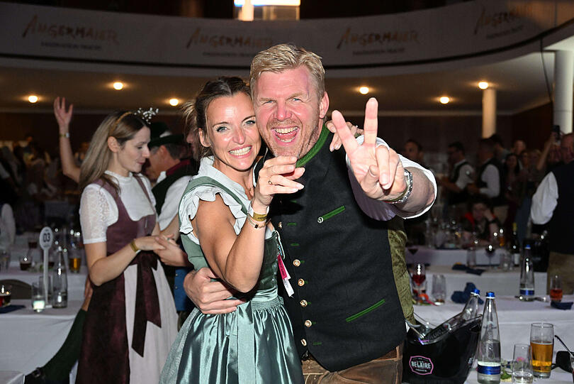 Oliver Hill mit Frau Deborah Müller