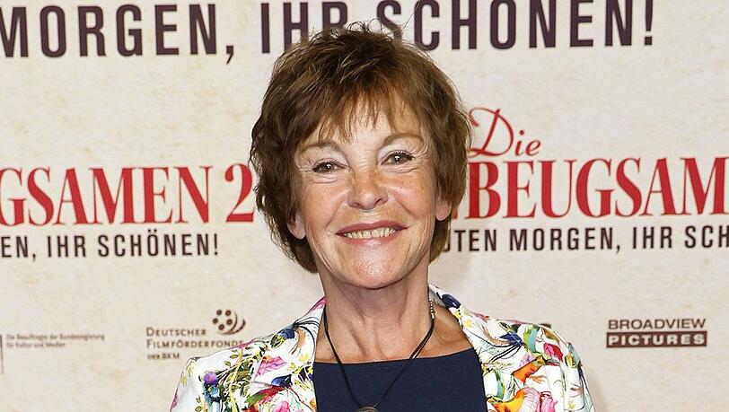 Katrin Sass erhält am 12. September die Ehren-Henne. Die Preisverleihung wird erstmals live im Ersten übertragen.