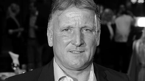 Der frühere deutsche Nationalspieler Andreas Brehme, aufgenommen bei einer Charity-Veranstaltung im Hotel Vierjahreszeiten. Fußball-Weltmeister Andreas Brehme ist im Alter von 63 Jahren gestorben.