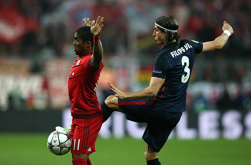 Douglas Costa: Note 5.  Nervös, überfordert, ihm misslangen die leichtesten Aktionen. Mental noch nicht bereit für solche Spiele.