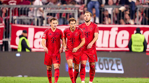 Spielen wohl gegen den FC Augsburg wieder zusammen auf der Doppelsechs: Joshua Kimmich und Leon Goretzka.