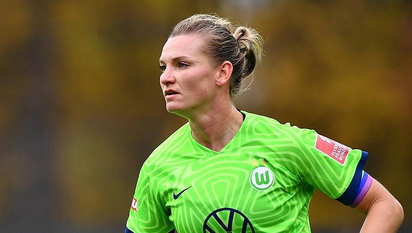 Alexandra Popp wird in der Serie "Schloss Einstein" eine Trainingsstunde geben.