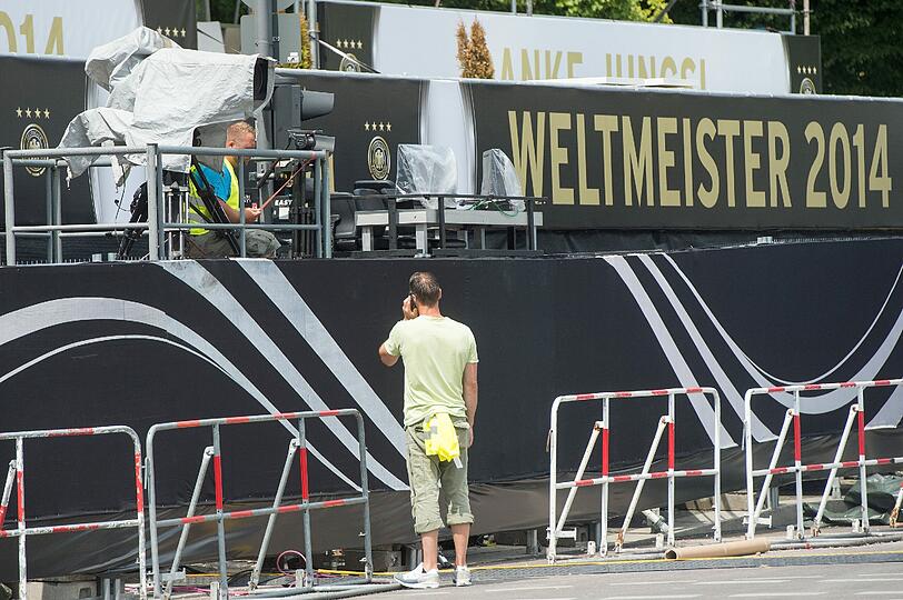 Berlin rüstet sich für den Empfang unserer Weltmeister.