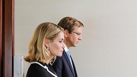 Anja Kling und Kai Wiesinger als Ehepaar Wulff in "Der Rücktritt"