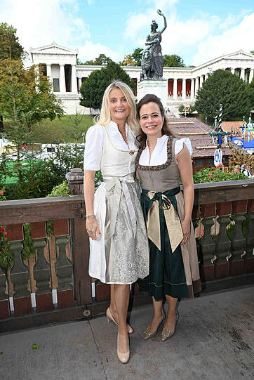 Isabel Grupp und Bonita Grupp freuten sich über einen "wunderbaren Austausch in wunderschönem Ambiente".