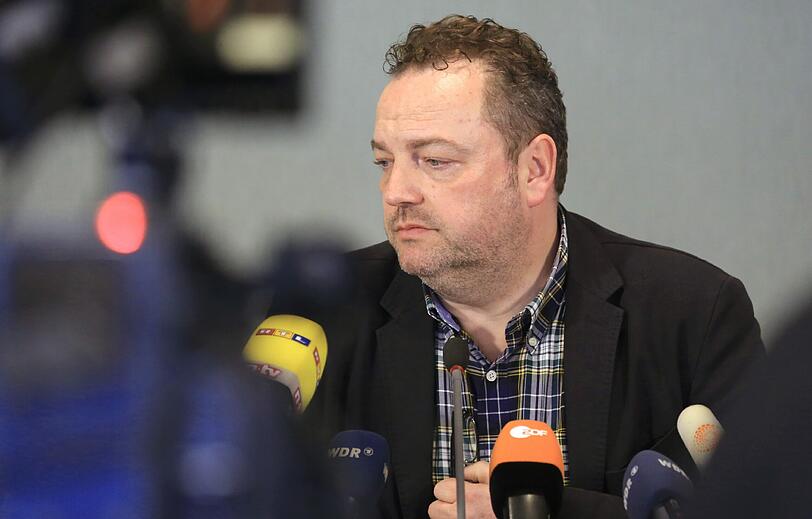 Bodo Klimpel ist der Bürgermeister der Gemeinde Haltern am See. Aus dem Gymnasium der Gemeinde kamen beim Absturz 16 Schüler und zwei Lehrerinnen ums Leben.