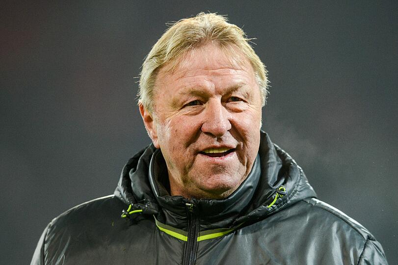 Hört als Coach der U21 auf und wird sich nun um die Olympiamannschaft kümmern: Horst Hrubesch.