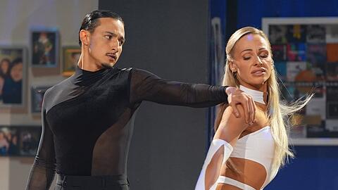 Milano und Profit&auml;nzerin Marta Arndt in der neunten "Let's Dance"-Show.
