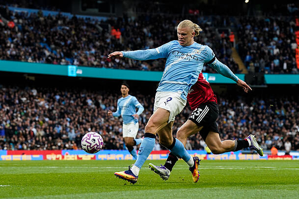 Erling Haaland erzielt für Manchester City in dieser Saison wieder Tore wie am Fließband. Erling Haaland erzielt für Manchester City in dieser Saison wieder Tore wie am Fließband.