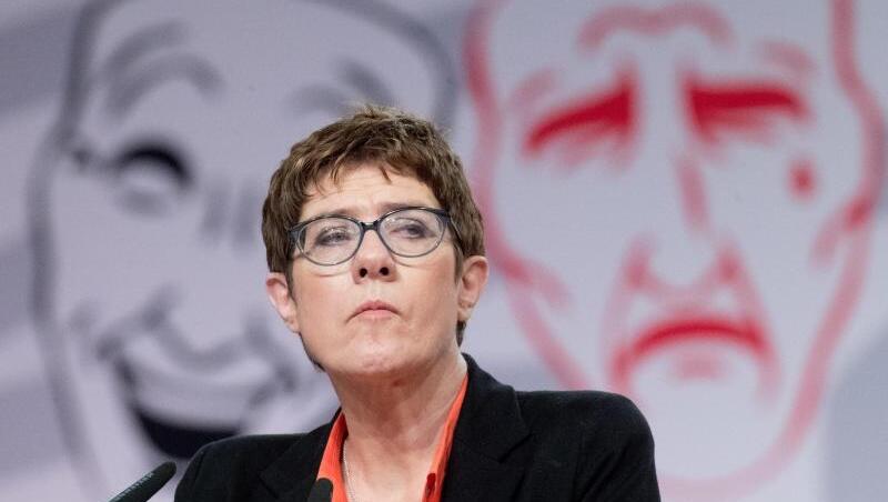 Ihre Beliebtheitswerte sind eingebrochen: CDU-Chefin Annegret Kramp-Karrenbauer. Ihre Beliebtheitswerte sind eingebrochen: CDU-Chefin Annegret Kramp-Karrenbauer.