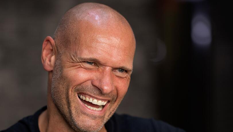 Derzeit ist Thorsten Legat in dem TV-Format "Villa der Versuchung" zu sehen. Derzeit ist Thorsten Legat in dem TV-Format "Villa der Versuchung" zu sehen.