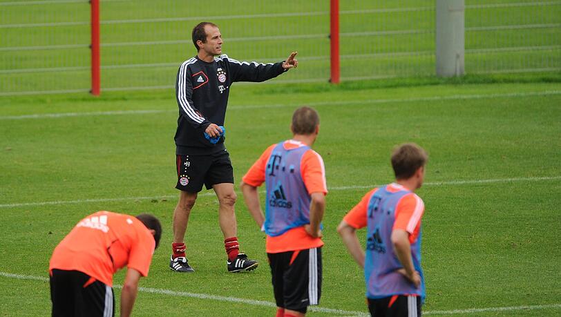 Achtung Fans der kleinen Bayern: Für die zweite Mannschaft des FC Bayern um Trainer Mehmet Scholl gibt es neue Termine für drei Heimspiele sowie eine Auswärtspartie. Achtung Fans der kleinen Bayern: Für die zweite Mannschaft des FC Bayern um Trainer Mehmet Scholl gibt es neue Termine für drei Heimspiele sowie eine Auswärtspartie.