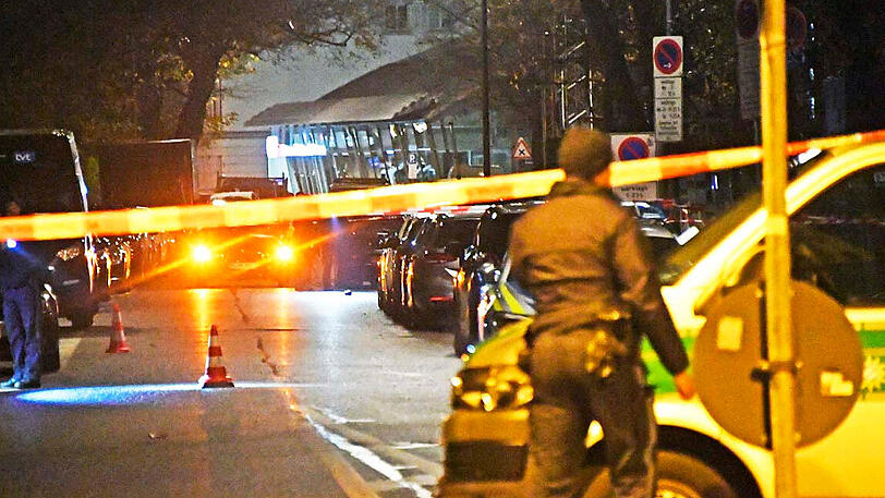 Am Dienstagabend kam es in der Hochstraße in der Au nach einem Raubüberfall zu einem Polizeieinsatz.