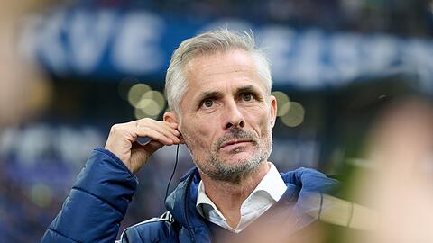 Für Trainer van Wonderen war es der erste Sieg als Schalke-Trainer.