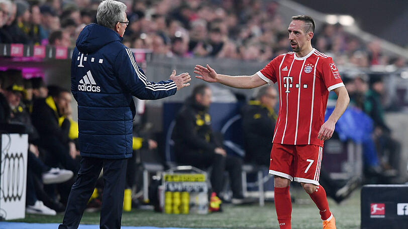 "Das schönste Geschenk wäre der Meistertitel&ldquo;, sagt Heynckes (l.) über Geburtstagskind Ribéry