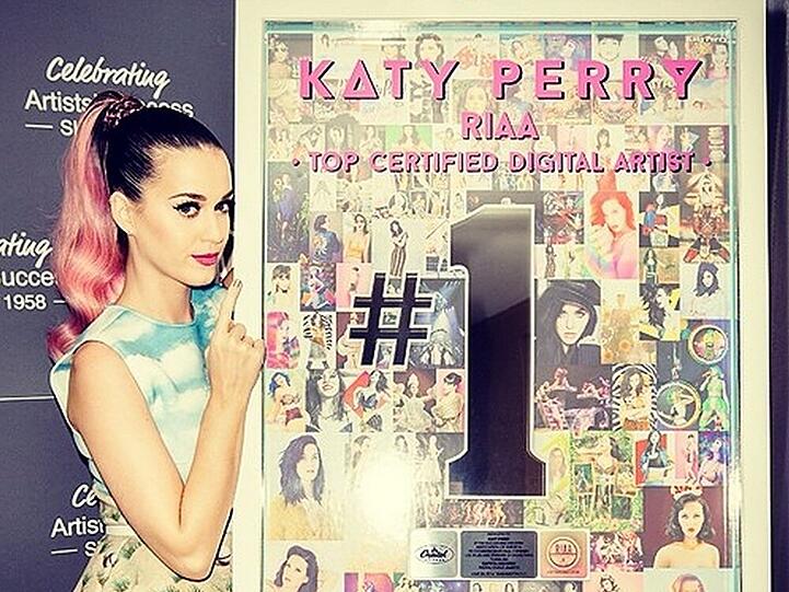 Katy Perry freut sich über ihre Auszeichnung