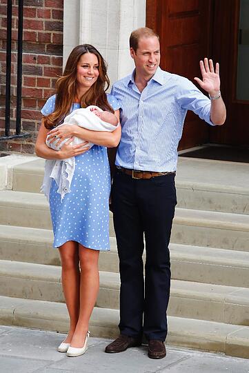 Prinz William mit Herzogin Kate und George