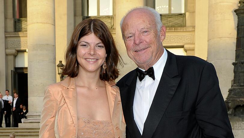 Bernd Tewaag freut sich auf den Zwillings-Nachwuchs seiner Tochter Julia. Bernd Tewaag freut sich auf den Zwillings-Nachwuchs seiner Tochter Julia.