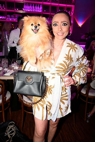 Karin Braun mit Hund Timmi