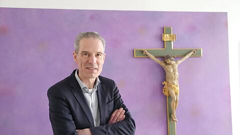 Stadtdekan Bernhard Liess im Verwaltungstrakt der Kirche St. Markus, an der Gabelsberger Straße 6.
