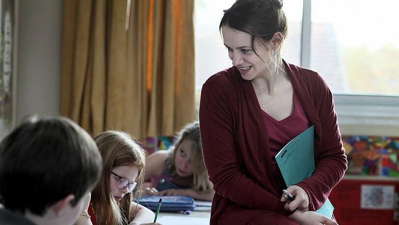 Florence (Sara Forestier) ist Lehrerin an einer Grundschule in Grenoble.