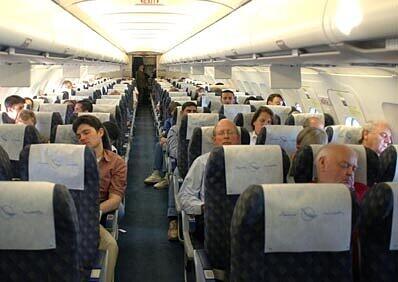 Besser sitzen im Flugzeug, Foto: Fabian von Poser
