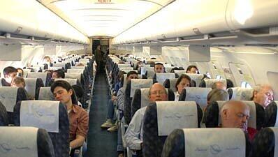 Besser sitzen im Flugzeug, Foto: Fabian von Poser Besser sitzen im Flugzeug, Foto: Fabian von Poser