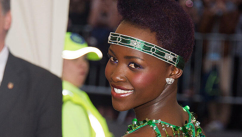 Lupita Nyong'o mag ihre Frisur pflegeleicht Lupita Nyong'o mag ihre Frisur pflegeleicht