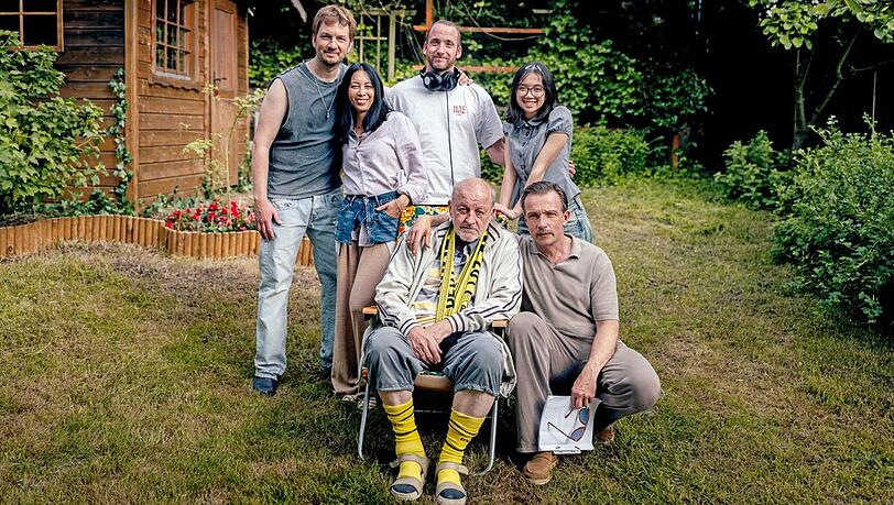 Noch bis Ende Juli laufen die Dreharbeiten f&uuml;r "Onkel Ruben und das Loch im Garten". Die Serie soll Ende des Jahres in der ARD-Mediathek gezeigt werden.