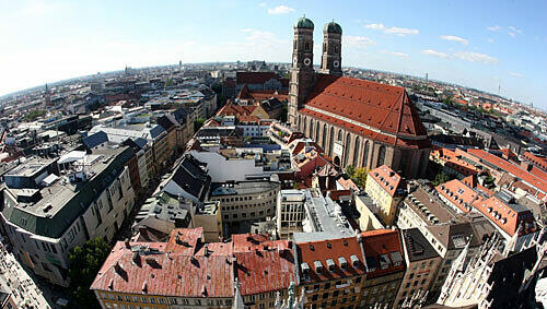 Bis zum Jahresende wird mit 5 Millionen Besucher in München gerechnet Bis zum Jahresende wird mit 5 Millionen Besucher in München gerechnet