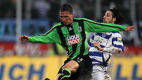 Jose Holebas spielt kommende Saison wohl in Griechenland. Jose Holebas spielt kommende Saison wohl in Griechenland.