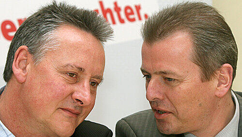 Ein tiefer Riss zwischen den SPD-Oberbürgermeistern: Thomas Jung (l.) und Ulrich Maly haben sich wegen der S-Bahn zerstritten. Ein tiefer Riss zwischen den SPD-Oberbürgermeistern: Thomas Jung (l.) und Ulrich Maly haben sich wegen der S-Bahn zerstritten.