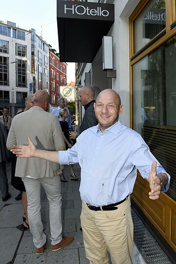 Michael Ecker