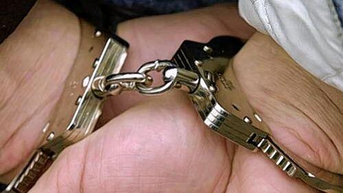 Die Betrüger sitzen mittlerweile in Untersuchungshaft. (Symbolbild)