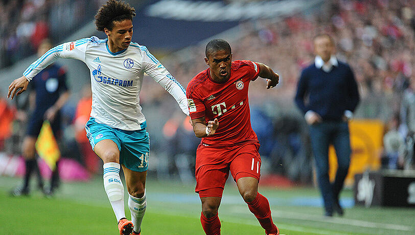 Noch Konkurrenten, bald Kollegen? Leroy Sané (links) und Douglas Costa. Noch Konkurrenten, bald Kollegen? Leroy Sané (links) und Douglas Costa.