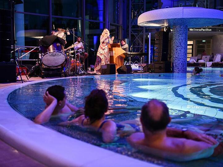 Ein Konzert in einer Therme beim Kissinger Klassikfestival 2018. Matthias Merz/Archivbild Foto: Matthias Merz