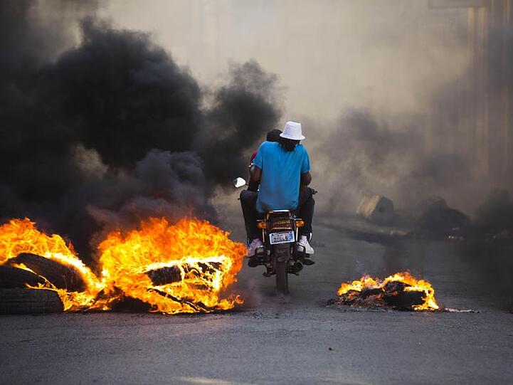 Haiti erlebt heftige Proteste. Mehrere Menschen kamen bereits ums Leben.