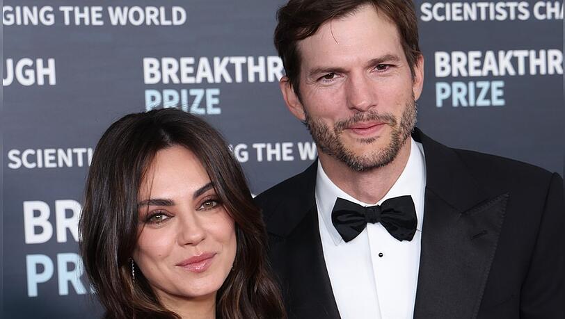 Nur selten zeigen sich die Schauspieler Ashton Kutcher und Mila Kunis als Paar vor der Kamera (wie hier 2023).