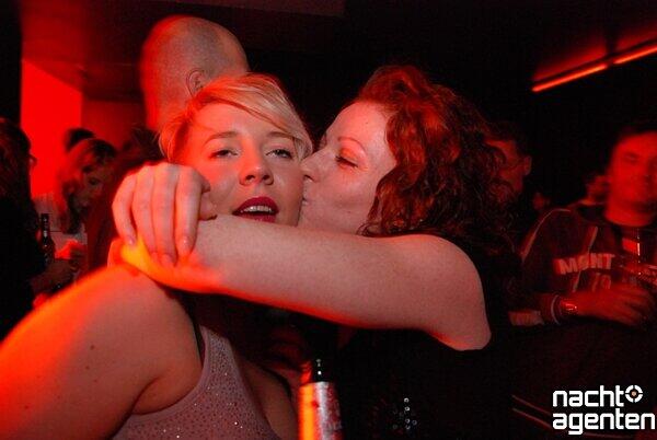 Der Samstag wird in der Milchundbar schnell zum Sonntag. Mehr Bilder gibt es unter: