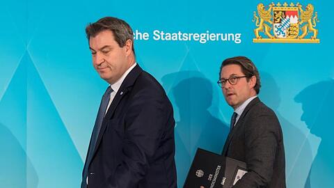 Steht CSU-Chef Markus Söder (l) noch zu Bundesverkehrsminister Andreas Scheuer?.