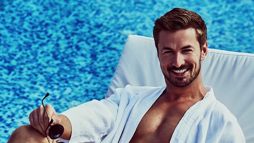Bachelor Nicolas Puschmann (28) kommt gebürtig aus Hamburg und sucht seinen Traummann.