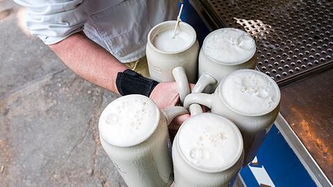 Bier gehört zur fränkischen Kirchweih dazu. (Archivbild)