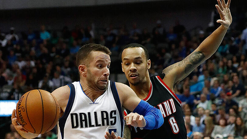 Die Dallas Mavericks haben erst ein Spiel in dieser Saison gewonnen. Die Dallas Mavericks haben erst ein Spiel in dieser Saison gewonnen.