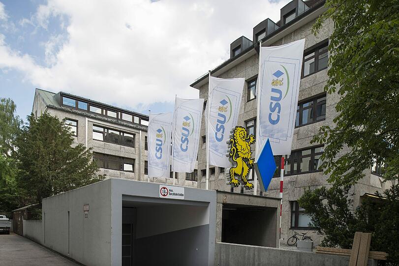 Die CSU-Parteizentrale in der Nymphenburger Straße wird bald abgerissen.